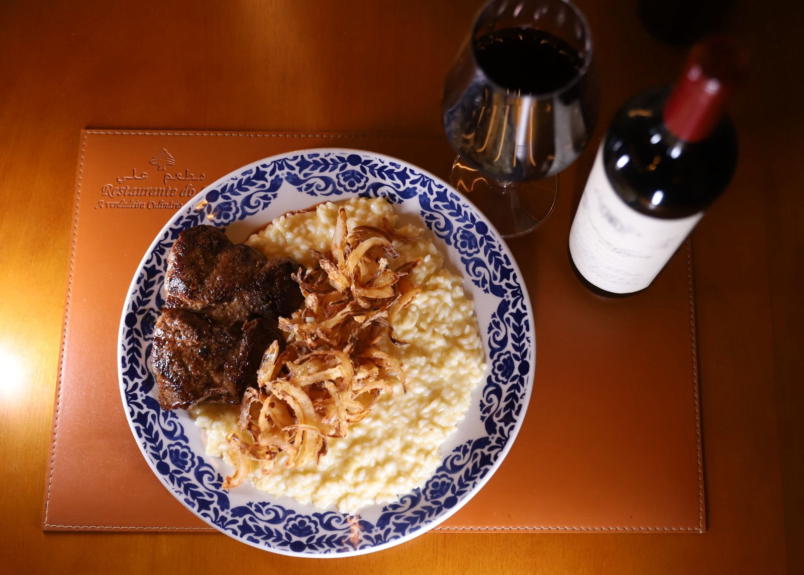 Risoto de Parmesão com Filé Mignon